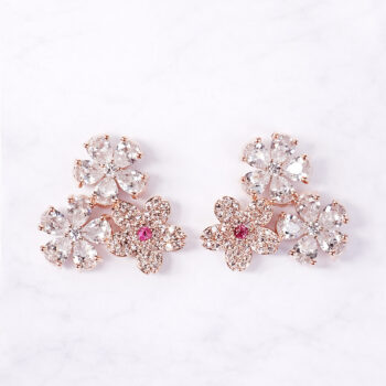 Twinkle Trilogy Flower ピアス