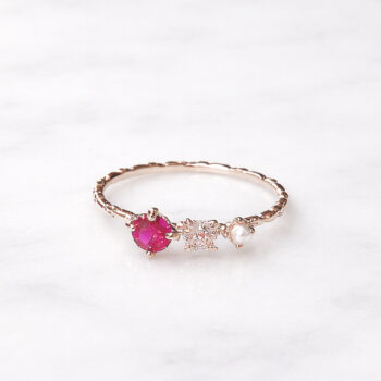 Trois Elements Elegant リング/Ruby【11号】
