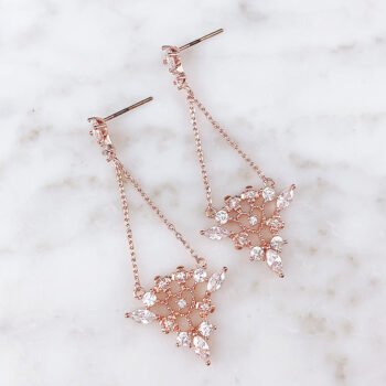 Elegant chandelier ピアス/Pink Gold