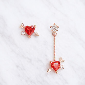 Vermilion-Red love Arrow Asymmetry ピアス