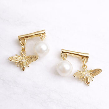 Bee Pearl Artistic ピアス