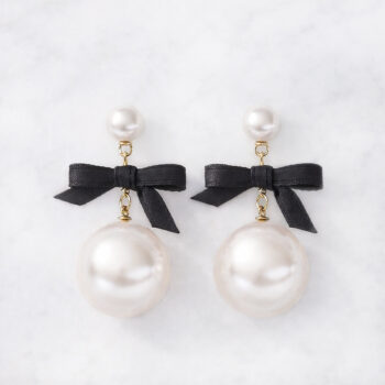 Girly Matte Ribbon Pearl ピアス&イヤリング/Black