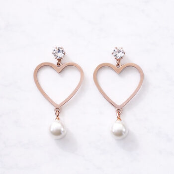 Stainless Steelラブリーハート＆パールジルコニアピアス【金属アレルギー対応/ステンレス】
