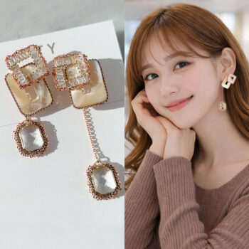 Classical Bijou Square ピアス&イヤリング【ニッケルフリー】