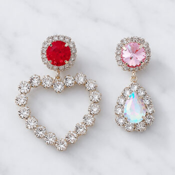 Dress Grace Heart Asymmetry ピアス/イヤリング