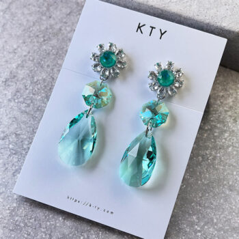 Jewel Drop Green ピアス&イヤリング