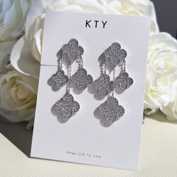 ピアス　No.5110 ムーンストーン K18/PT/K10ピアス(片耳)・ブーケパピヨンS