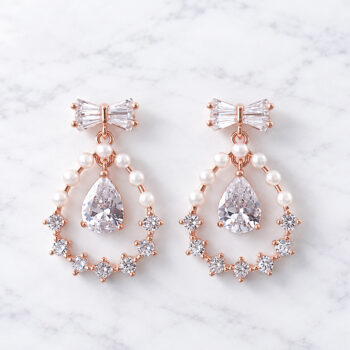 Seraphina Pearl Ribbon ピアス&イヤリング