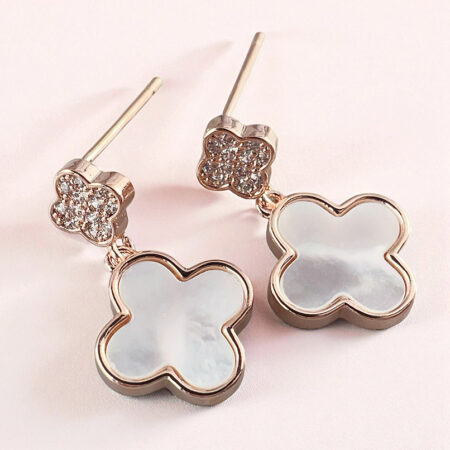 Shell Angel Clover ピアス/イヤリング