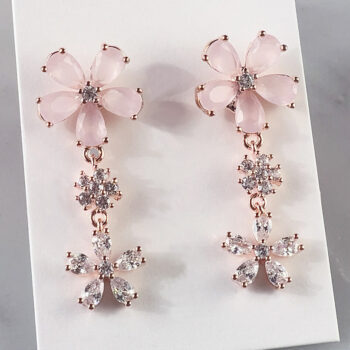 Ice Pink 3Flower ピアス