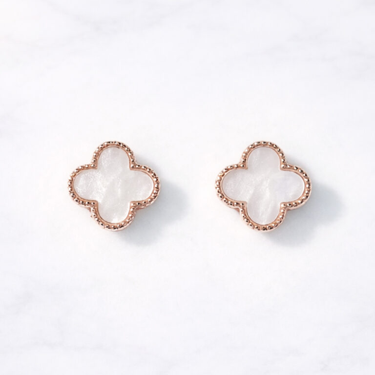 Shell Clover ピアス&イヤリング 【ニッケルフリー】