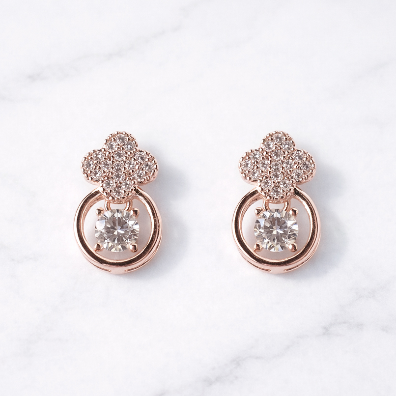 Mini Round Clover ピアス/イヤリング【ニッケルフリー】