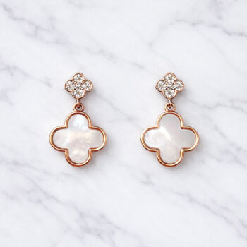 Shell Angel Clover ピアス&イヤリング【ニッケルフリー】