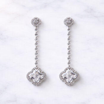 Jewel 2Clover ピアス【ロジウムコーティング】