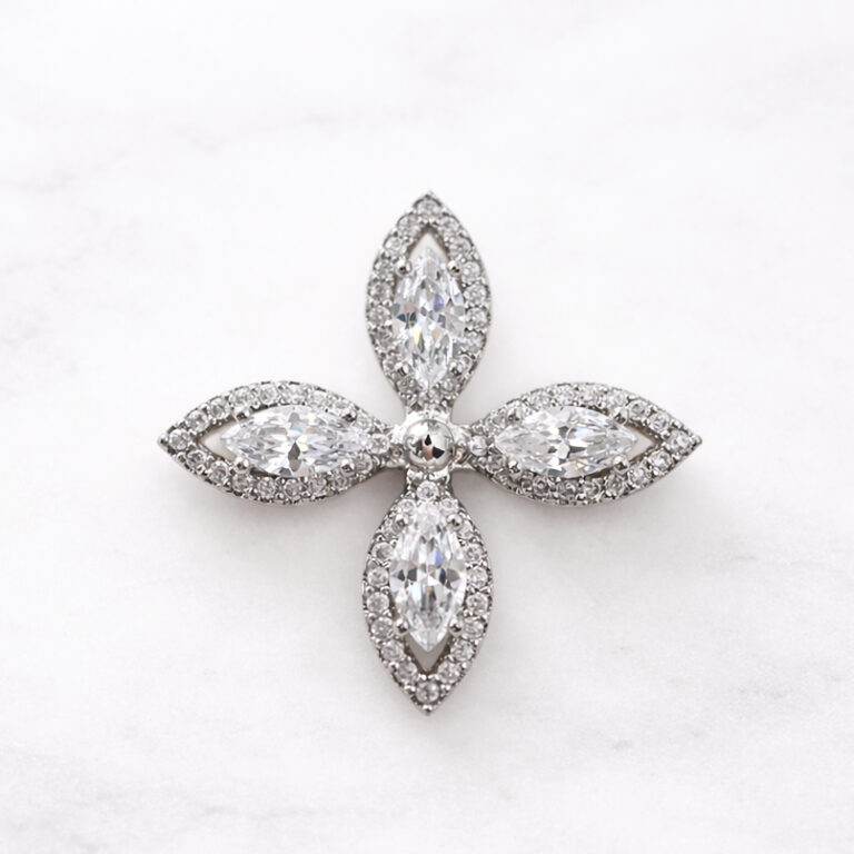 Bloom Zirconia イヤーカフ