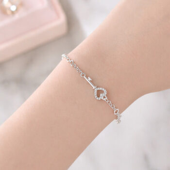 Serene Heart Key ブレスレット