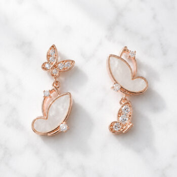 Lumi Shell Butterfly アシンメトリーピアス