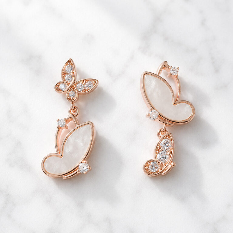 Lumi Shell Butterfly アシンメトリーピアス