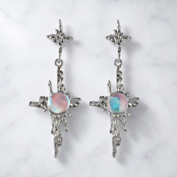 LUNA Opal Cross ピアス